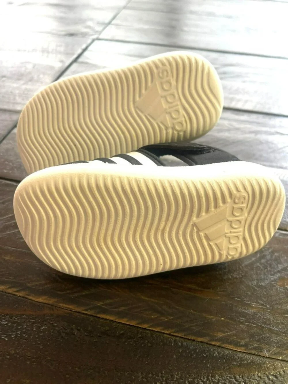 Adidas Little Kid Closed Toe Water Sandals Black White Sz 6K NEW
